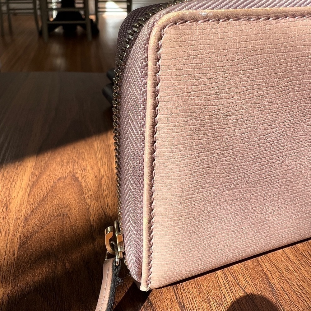 Gucci Interlocking Long Wallet - Picture 9 of 11